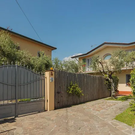 Giuliana By Interhome Holiday home Massa (Tuscany)